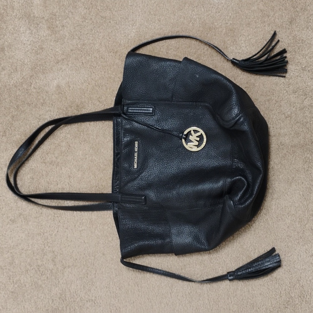 Michael Kors Pebble Leather Ashbury Tote